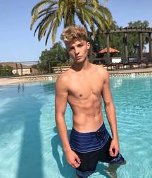 pretty boys of december 2 5c2cf20a9a2b0.jpg