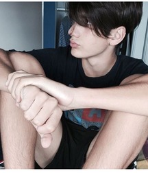pretty boys of december 2 5c2cf22c0952b.jpg
