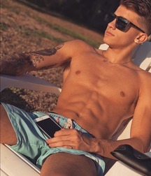 pretty boys of december 2 5c2cf23146cce.jpg