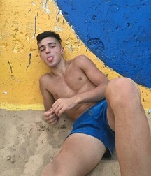 pretty boys of january 1 5c5431d8106b6.jpg