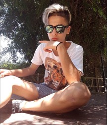 pretty boys of january 1 5c5431f91f21e.jpg