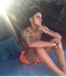 pretty boys of january 1 5c5432934bd3f.jpg