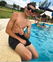 pretty boys of january 2 5c5432e57c9eb.jpg