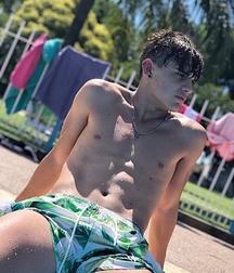 pretty boys of january 2 5c543309d2dc7.jpg