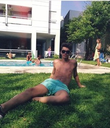 pretty boys of january 2 5c543368315c0.jpg