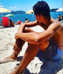 pretty boys of january 2 5c543378ef5b3.jpg