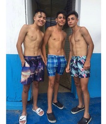 pretty boys of june 1 5d1f3d6d75709.jpg