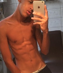 pretty boys of june 1 5d1f3d88a8be0.jpg