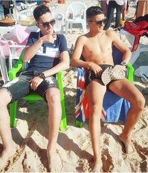 pretty boys of june 1 5d1f3d8e0ce1b.jpg