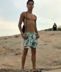 pretty boys of june 1 5d1f3d921e1f9.jpg