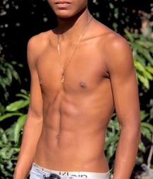 pretty boys of june 1 5d1f3d977db8e.jpg