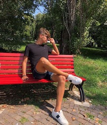 pretty boys of june 1 5d1f3d9bd7ca3.jpg