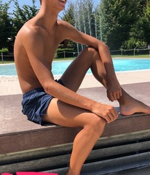pretty boys of june 1 5d1f3d9e93008.jpg