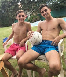 pretty boys of june 1 5d1f3dce6653b.jpg