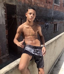 pretty boys of june 1 5d1f3dd9cff71.jpg