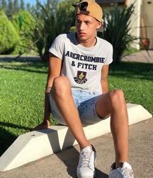 pretty boys of june2 5d1f3e514da10.jpg