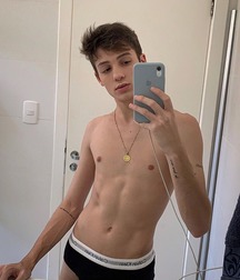 pretty boys of june2 5d1f3e8332d76.jpg
