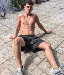 pretty boys of june2 5d1f3e8e5be45.jpg