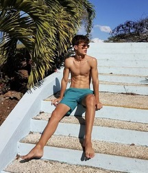 pretty boys of july 1 5d42cd6ce4709.jpg
