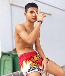 pretty boys of july 1 5d42cd86783c0.jpg