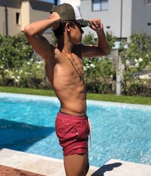 pretty boys of july 1 5d42cd9887bc5.jpg