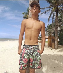 pretty boys of july 1 5d42cdc386ef9.jpg