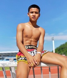 pretty boys of july 1 5d42cdcc363ea.jpg