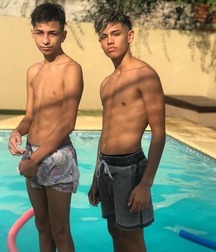 pretty boys of july 1 5d42cdd0eab0f.jpg