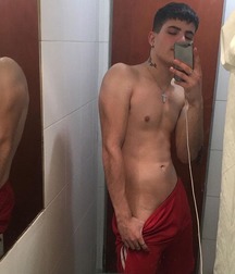 pretty boys of july 2 5d42ce6b1cb6a.jpg