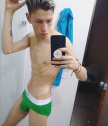 pretty boys of july 2 5d42ce99eeff6.jpg