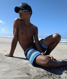 pretty boys of july 2 5d42cea92038c.jpg