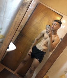 pretty boys of july 2 5d42cef3f1bd5.jpg