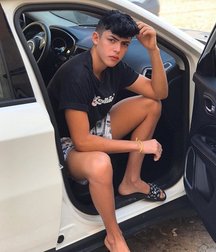 pretty boys of september 1 5d9344d881e1f.jpg