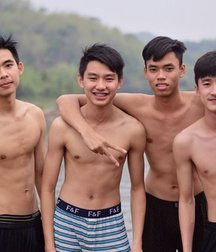 pretty boys of september 1 5d934571c682b.jpg