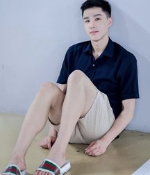 pretty boys of september 1 5d93457ac0800.jpg