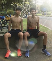 pretty boys of september 1 5d93457c0efc2.jpg