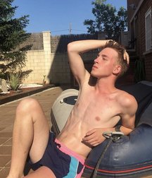 pretty boys of november 5de671b4949ac.jpg