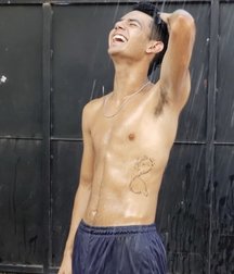 pretty boys of november 5de671ba761fc.jpg