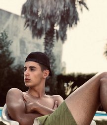 pretty boys of november 5de671c071eaa.jpg