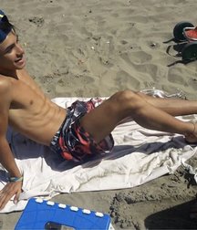 pretty boys of november 5de671e8567d0.jpg