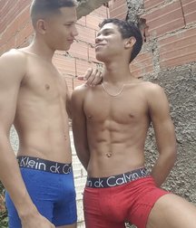 pretty boys of november 5de671f7dba52.jpg