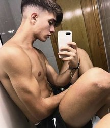 pretty boys of november 5de6725407b07.jpg
