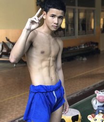 pretty boys of november 5de672712985a.jpg