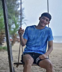 pretty boys of november 2 5de672d75eb71.jpg