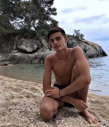 pretty boys of november 2 5de672ec706ea.jpg