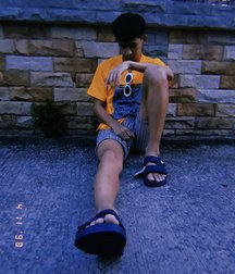 pretty boys of november 2 5de6731803e3e.jpg