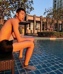 pretty boys of november 2 5de67320f3c7c.jpg