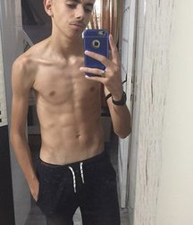 pretty boys of november 2 5de673255b49c.jpg