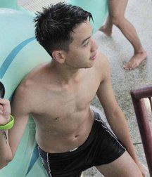 pretty boys of november 2 5de673400a4a8.jpg