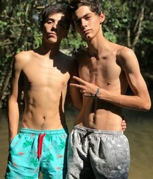 pretty boys of november 2 5de6734c4636e.jpg